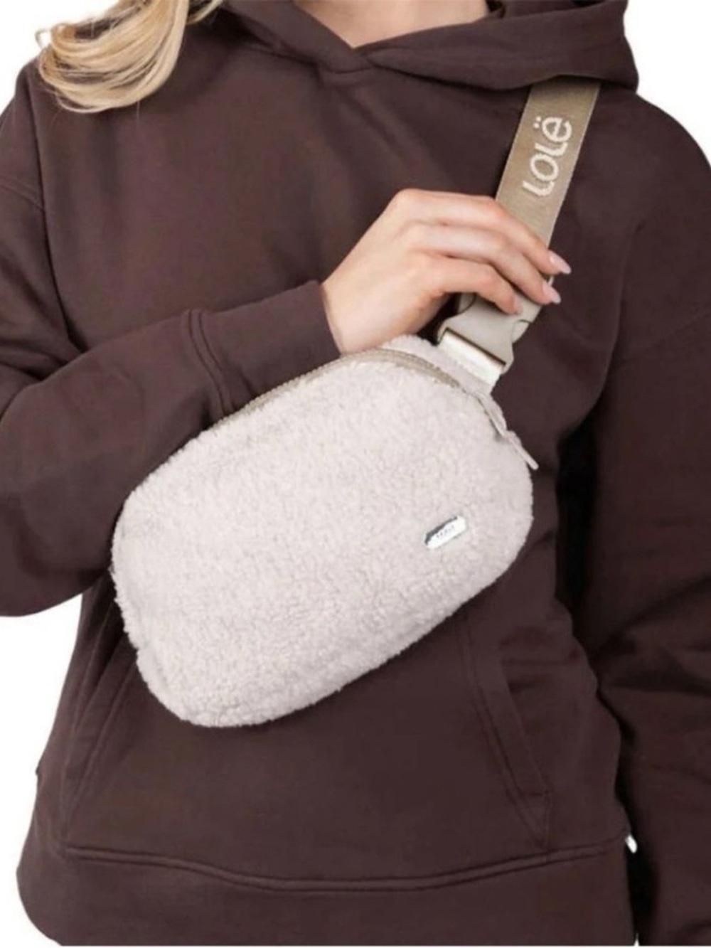 NWOT Lole Fleece Crossbody Belt Bag Cream